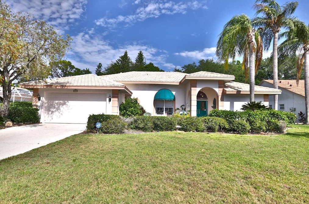 3791 Surrey Ln, Sarasota, FL 34235-2417