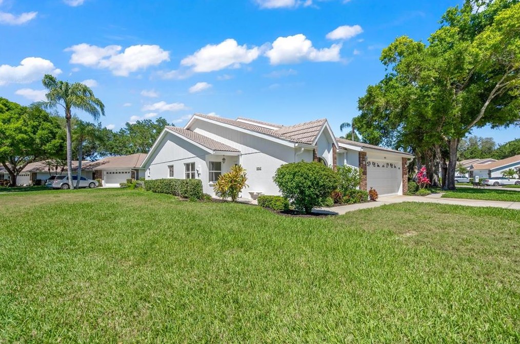 5838 Garden Lakes Dr, Bradenton, FL 34203-7258