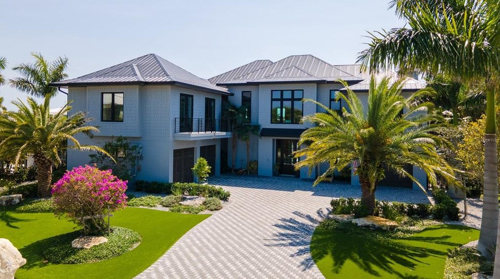 603 Crestwood Ln, Holmes Beach, FL 34217