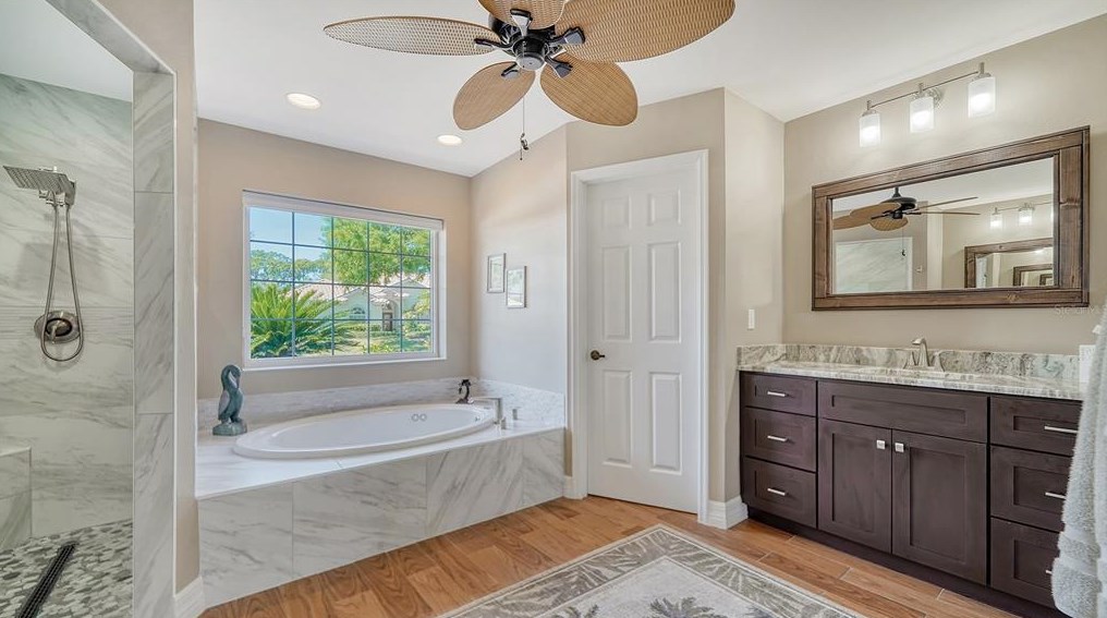 2006 Tocobaga Ln, Nokomis FL 34275-5309 exterior