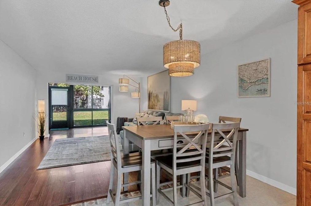 1640 Stickney Point Rd, Sarasota, FL 34231-3741