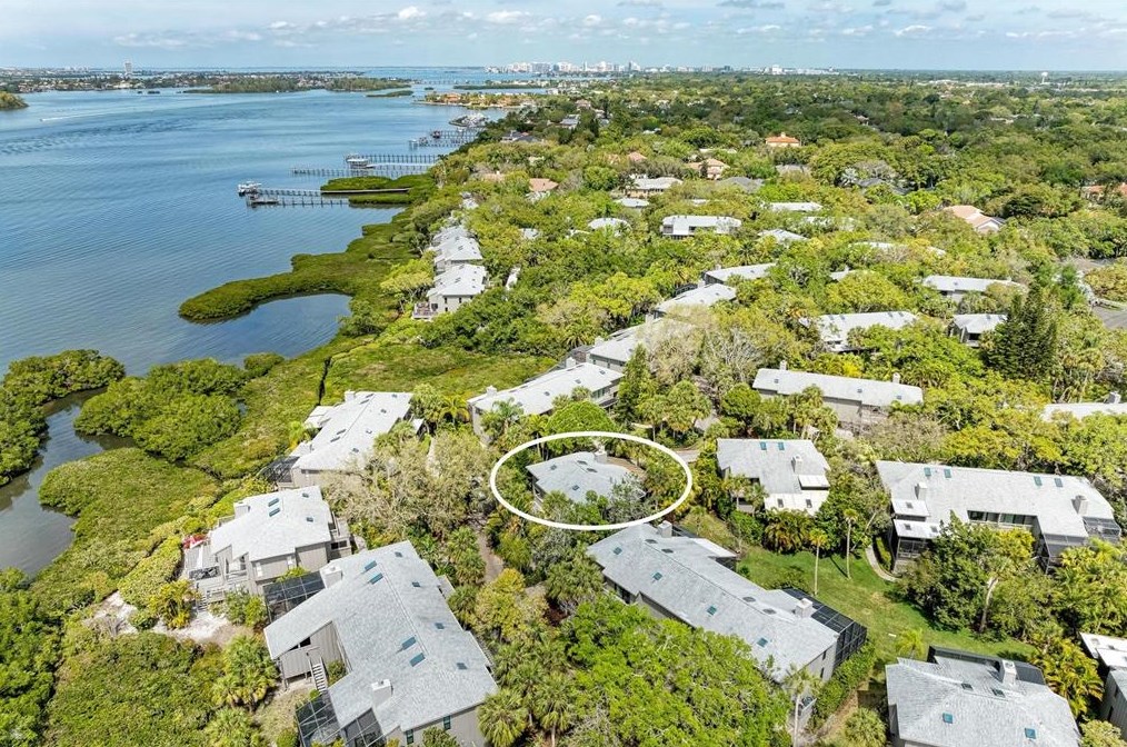 1460 Landings Cir #51, Sarasota, FL 34231