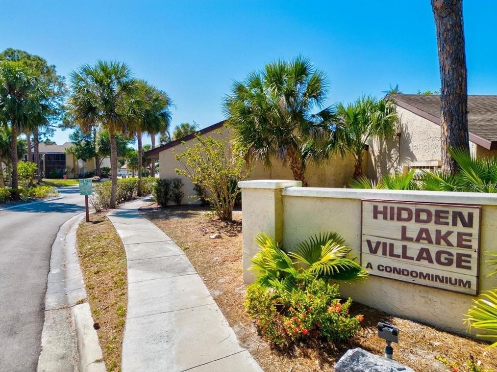 2713 Hidden Lake Blvd #a, Sarasota, FL 34237
