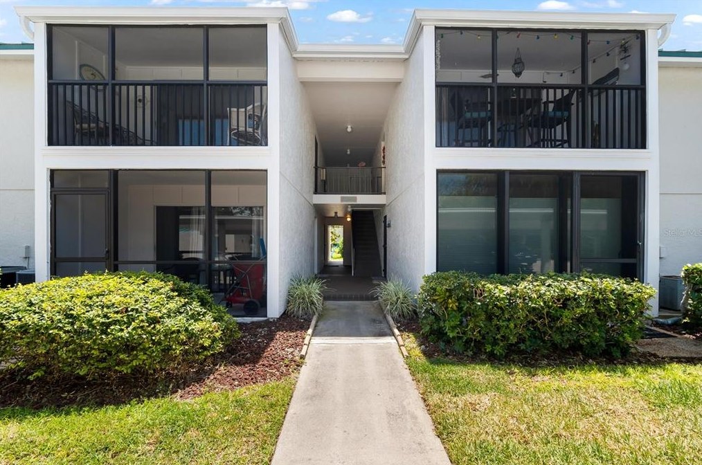 5641 Midnight Pass Rd, Sarasota, FL 34242-1720