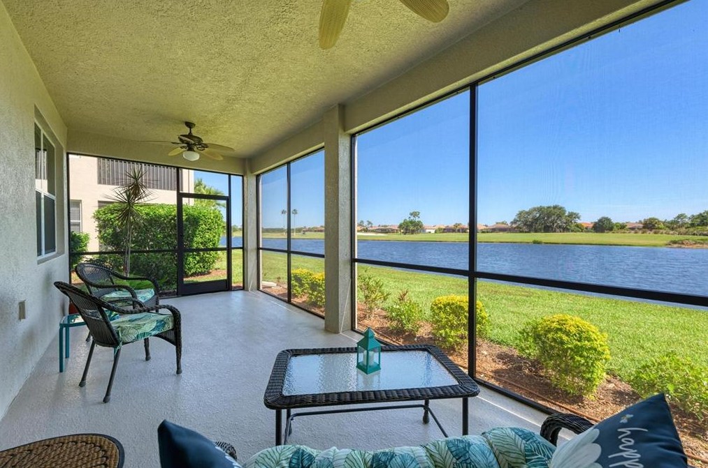 8012 Grand Estuary Trl, Bradenton, FL 34212-3221