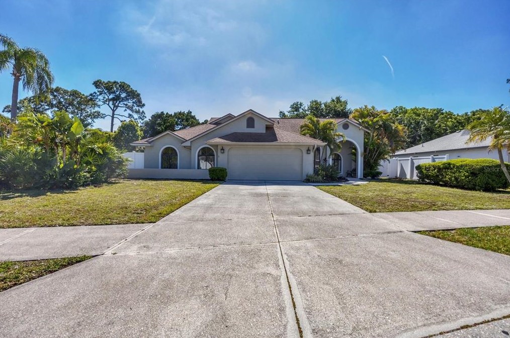 2178 Wood Hollow Way, Sarasota, FL 34235-9156