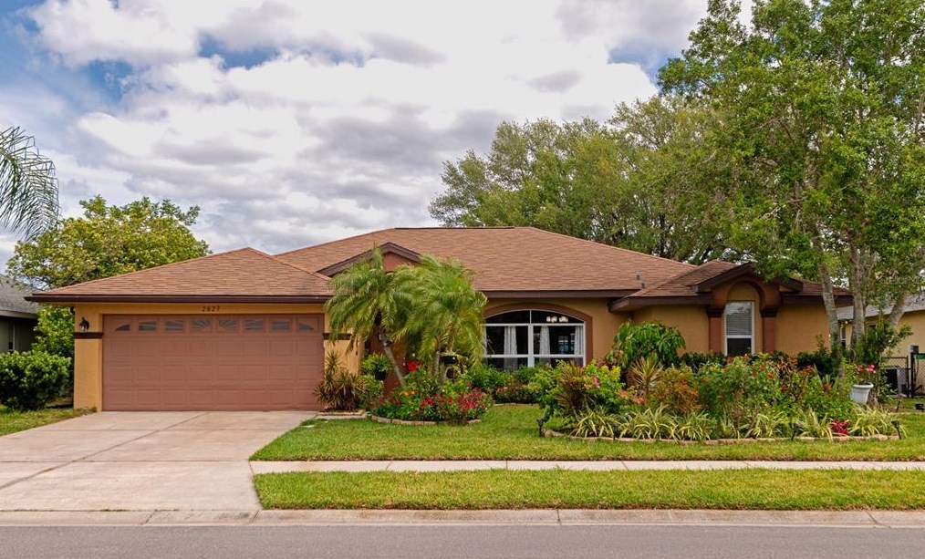2827 57th Dr, Bradenton, FL 34203-5344