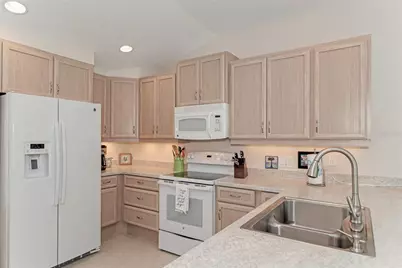 5577 Contento Drive, Sarasota, FL 34242 - Photo 18