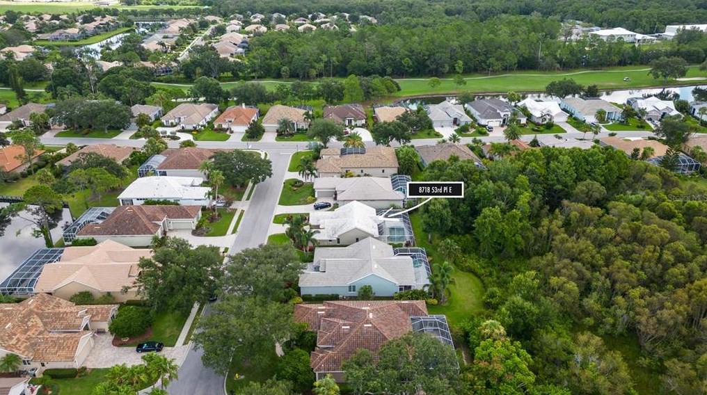 8718 53rd Pl, Bradenton FL  34211-3701 exterior