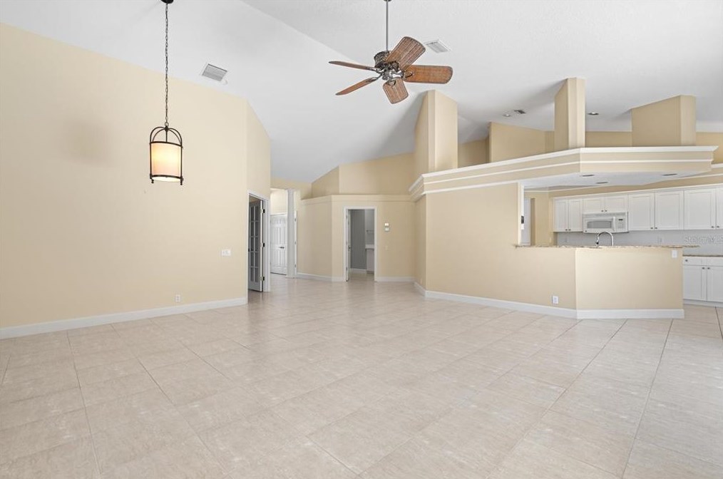 8718 53rd Pl, Bradenton FL  34211-3701 exterior