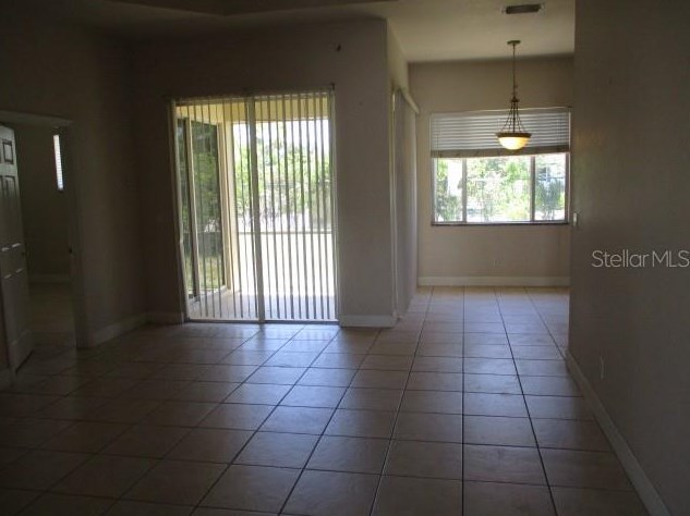 11247 La Coruna Ln, Bonita Springs, FL 34135-5302