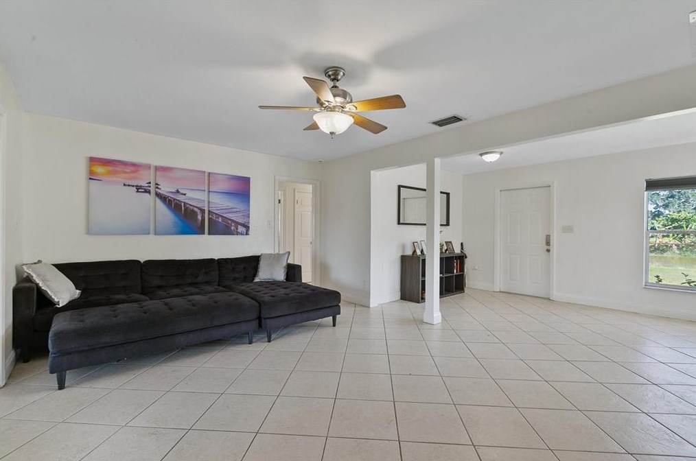 4104 98th Ave, Parrish FL  34219-9573 exterior