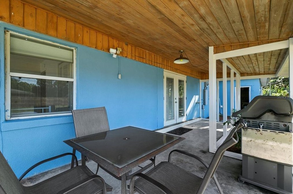 4104 98th Ave, Parrish FL  34219-9573 exterior