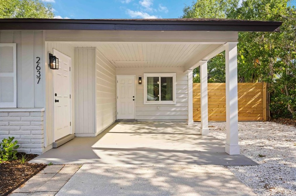 2637 Cheryle Ln, Sarasota, FL 34237-7613