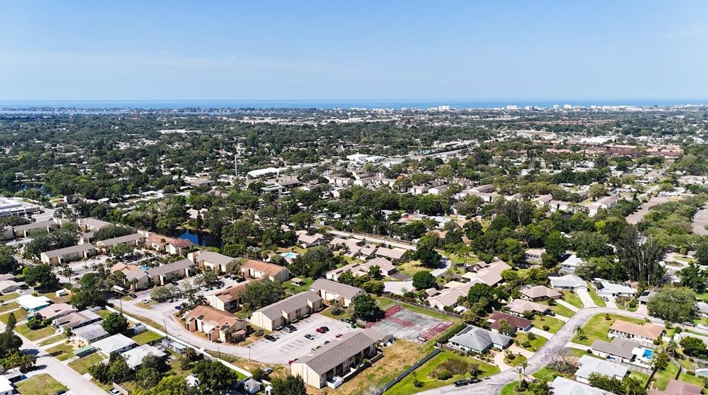 3477 Clark Rd, Sarasota FL 34231-8405 exterior