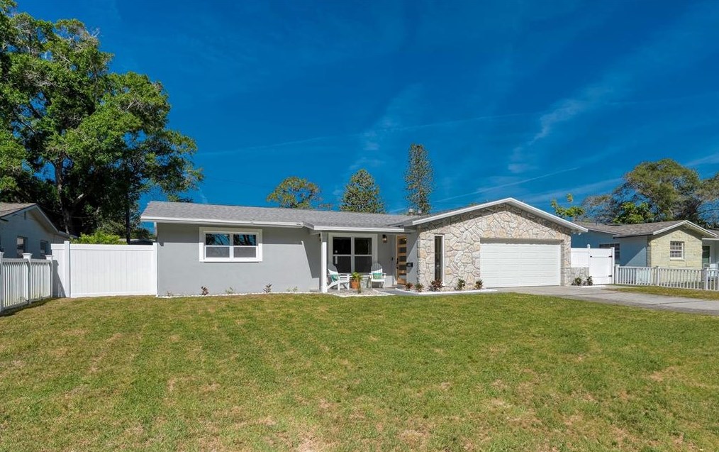 6845 14th Way S, Saint Petersburg, FL 33705