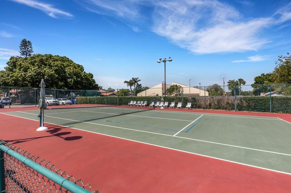 3241 Beneva Rd, Sarasota FL  34232-4505 exterior