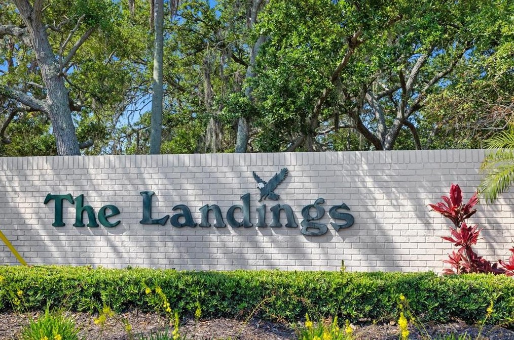 1485 Landings Lake Dr, Sarasota, FL 34231-3214