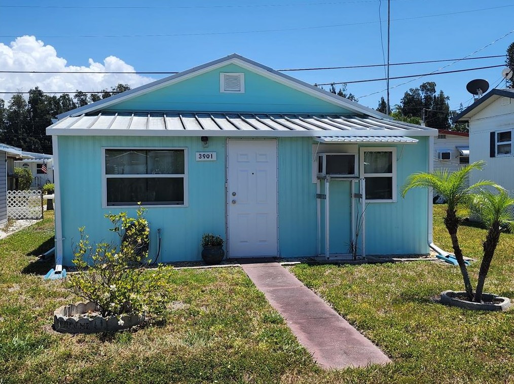 3901 116th Street Ct, Bradenton, FL 34210-1020