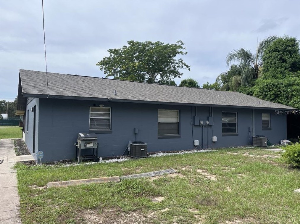 421 E Sessoms Ave, Lake Wales, FL 33853