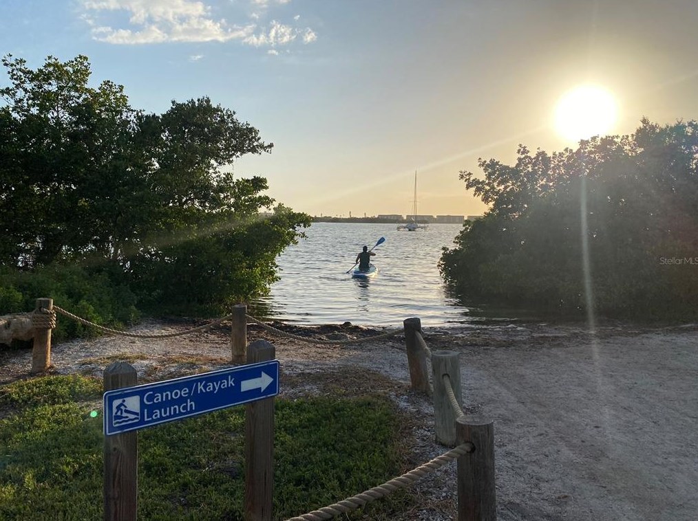1840 Mova St, Sarasota, FL 34231-7718