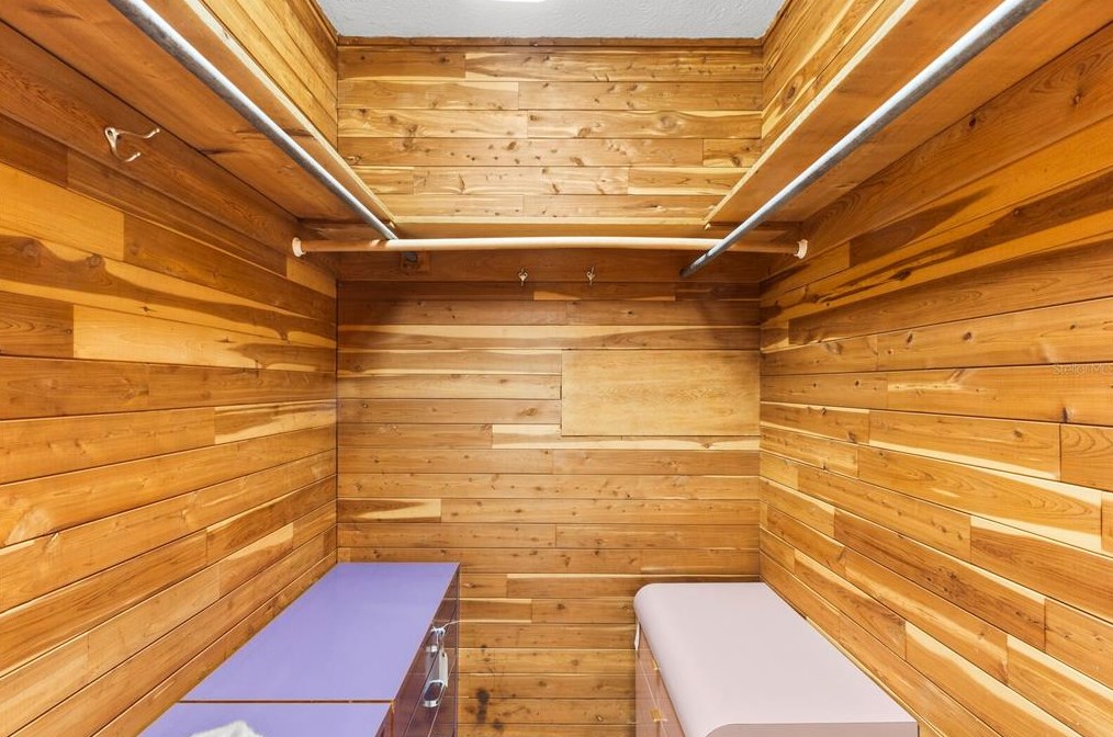 940 Caloosa Dr, Sarasota FL 34234-8322 exterior