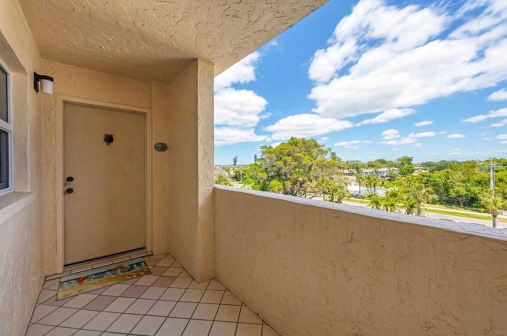 4325 Gulf Of Mexico Dr #408, Longboat Key, FL 34228