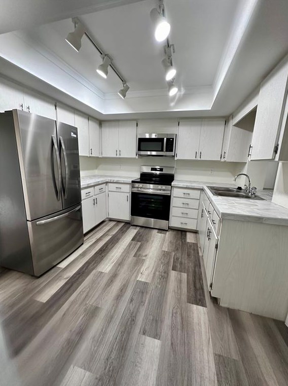 1959 Rolling Green Cir, Sarasota, FL 34240-9313