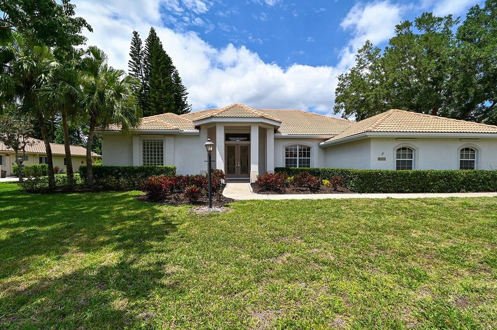 8375 Eagle Xing, Sarasota, FL 34241-9438