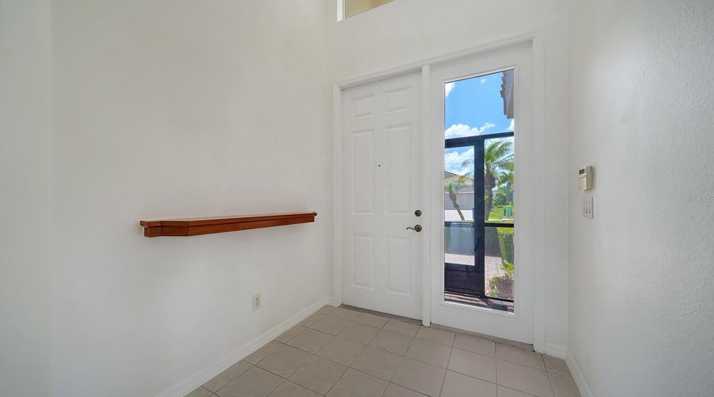 4235 64th Dr, Sarasota, FL 34243-7940