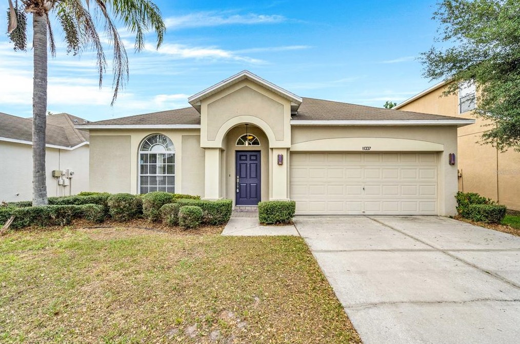 11337 Village Brook Dr, Riverview, FL 33579