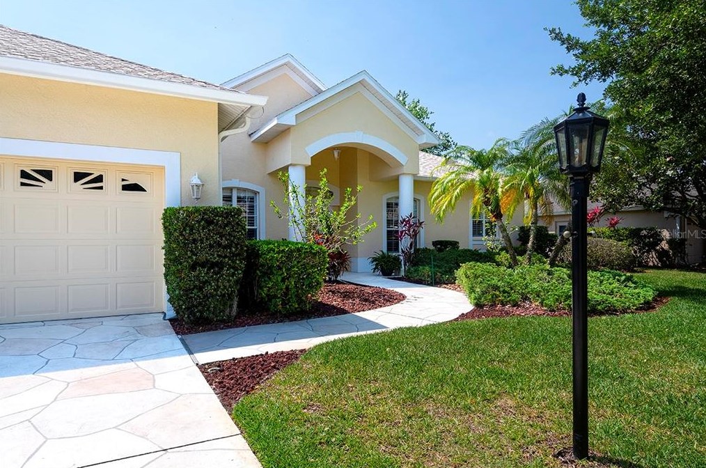 12104 Clubhouse Dr, Bradenton, FL 34202