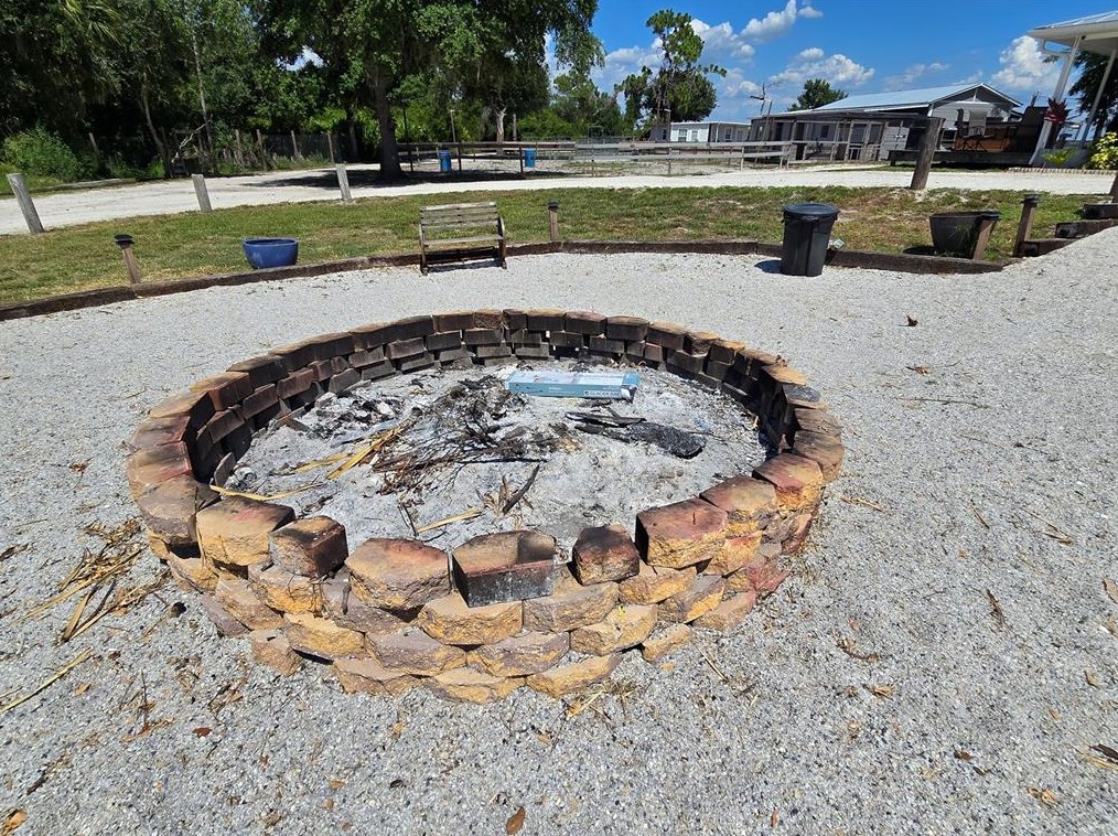 36400 Washington Loop Rd, Punta Gorda FL 33982-9589 exterior