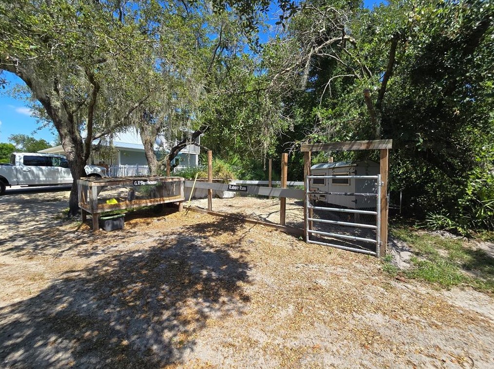 36400 Washington Loop Rd, Punta Gorda FL 33982-9589 exterior