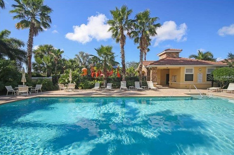 7928 Limestone Ln, Sarasota, FL 34233-3246