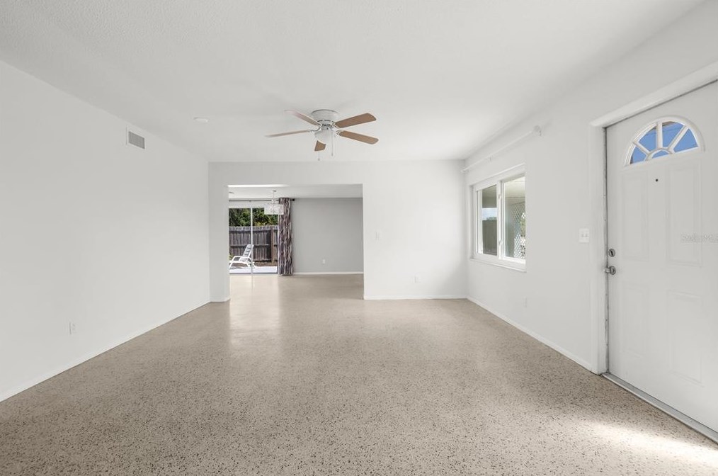 6345 Freemont St, Venice FL 34287-2106 exterior