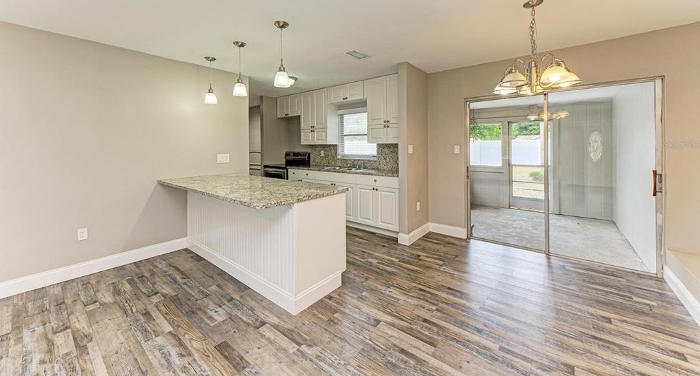4940 Brookmeade Dr, Sarasota, FL 34232-5418