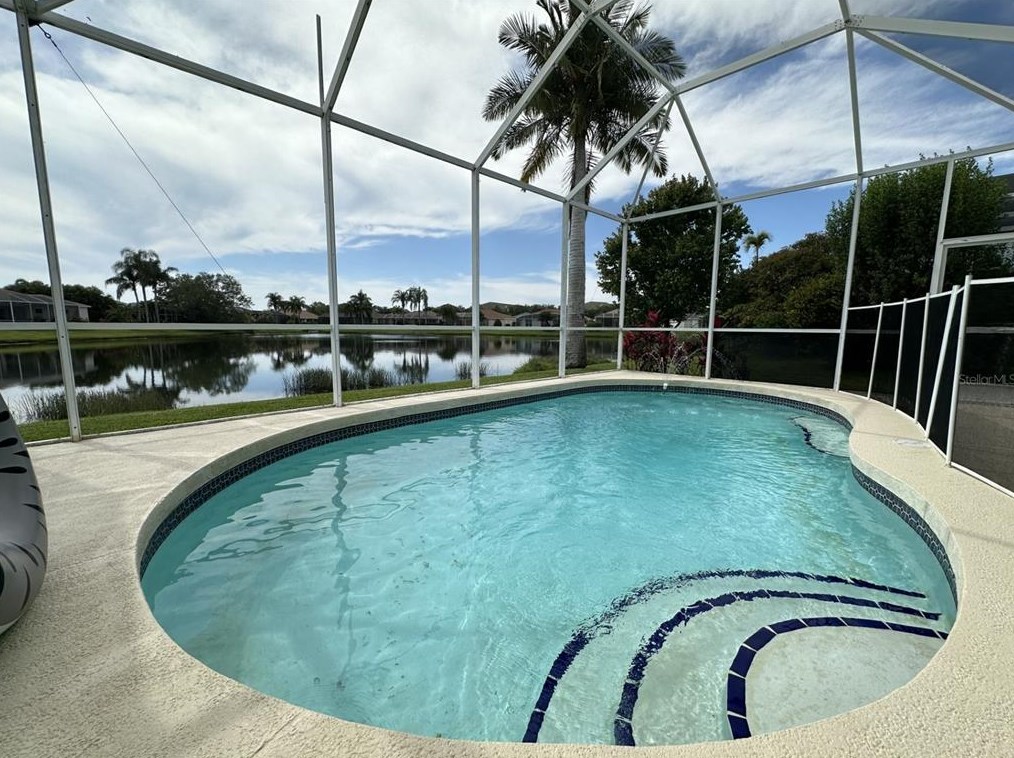 6366 Sturbridge Ct, Sarasota, FL 34238-2780