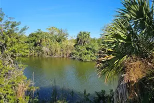 1927 NE 18th Pl, Cape Coral, FL 33909 - Photo 8