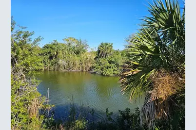 1927 NE 18th Place, Cape Coral, FL 33909 - Photo 8