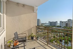 750 N Tamiami Trl, Sarasota, FL 34236 - Photo 14