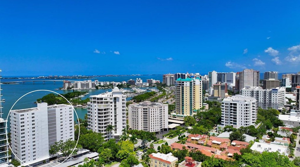 555 S Gulfstream Ave #1001, Sarasota, FL 34236