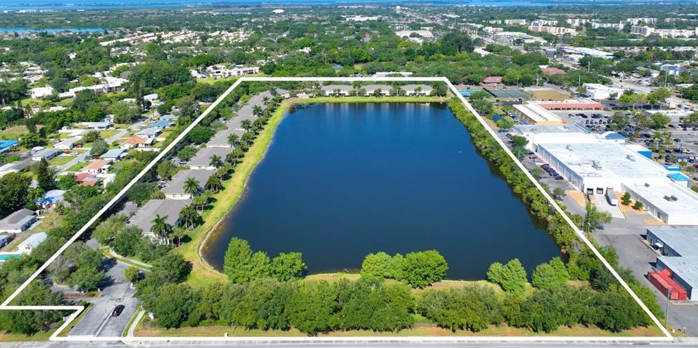 3707 45th Terrace W #107, Bradenton, FL 34210