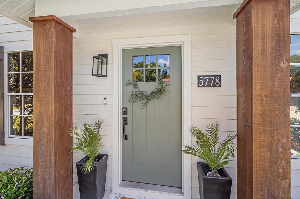 5778 Forester Oak Ct, Sarasota, FL 34243-4821