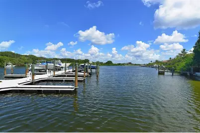 100 Sands Point Road #324, Longboat Key, FL 34228 - Photo 38