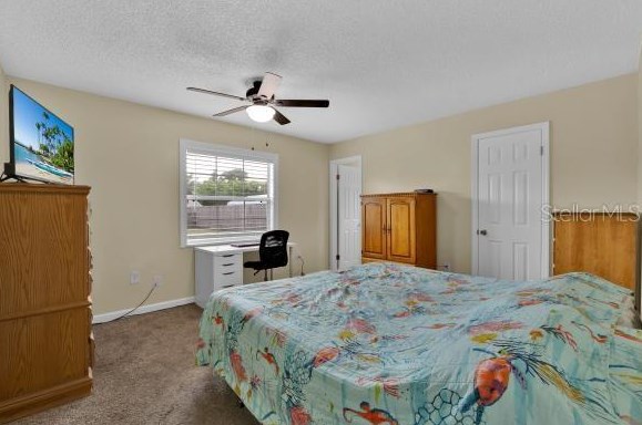 3733 Feather Dr, Lakeland FL 33812-4127 exterior