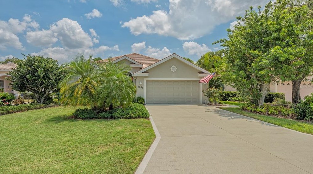 6855 Winslow St, Sarasota, FL 34243-5354