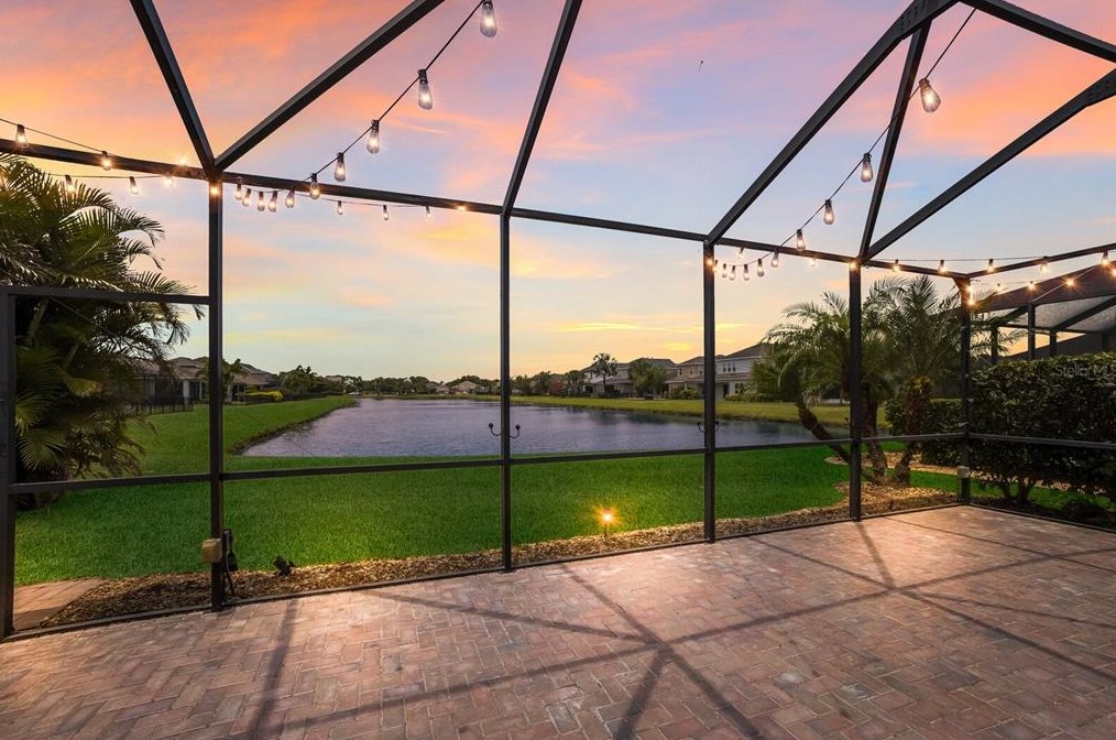 5724 Arbor Wood Ct, Bradenton, FL 34203-5559