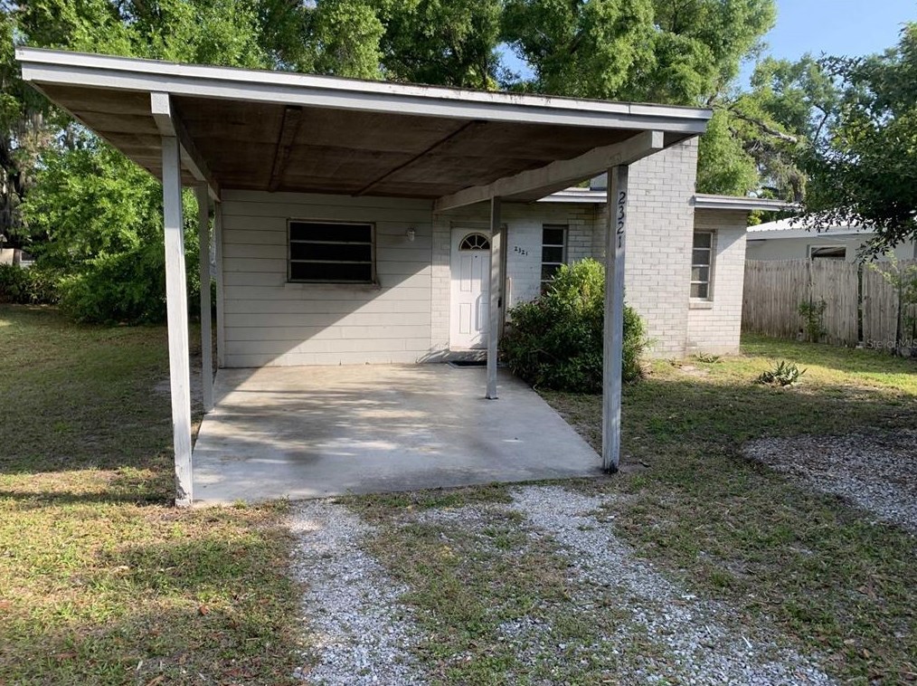 2321 Hillview St, Sarasota, FL 34239-2448