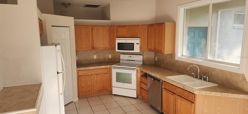 1144 Cane Mill Ln, Bradenton, FL 34212